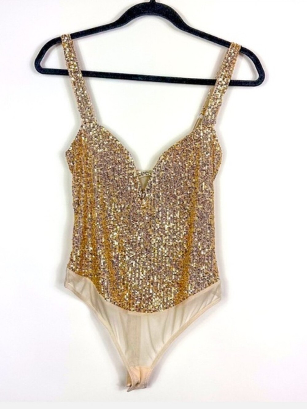 NWOT Free People Sparks Fly Gold Sequin Bodysuit Size Large - Picture 3 of 8